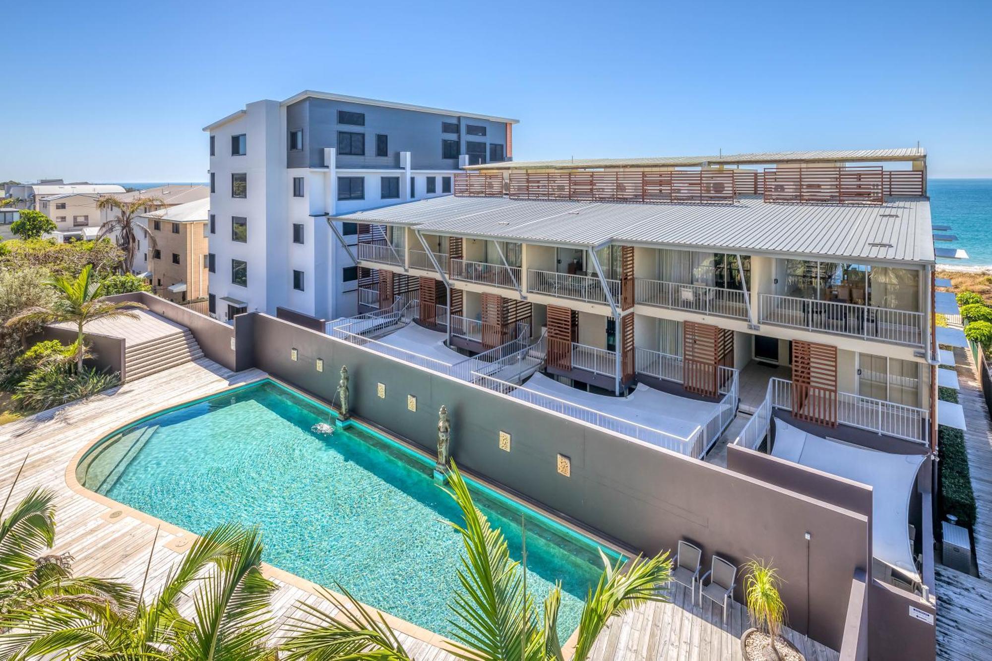 On The Beach Resort Bribie Island Woorim Eksteriør billede