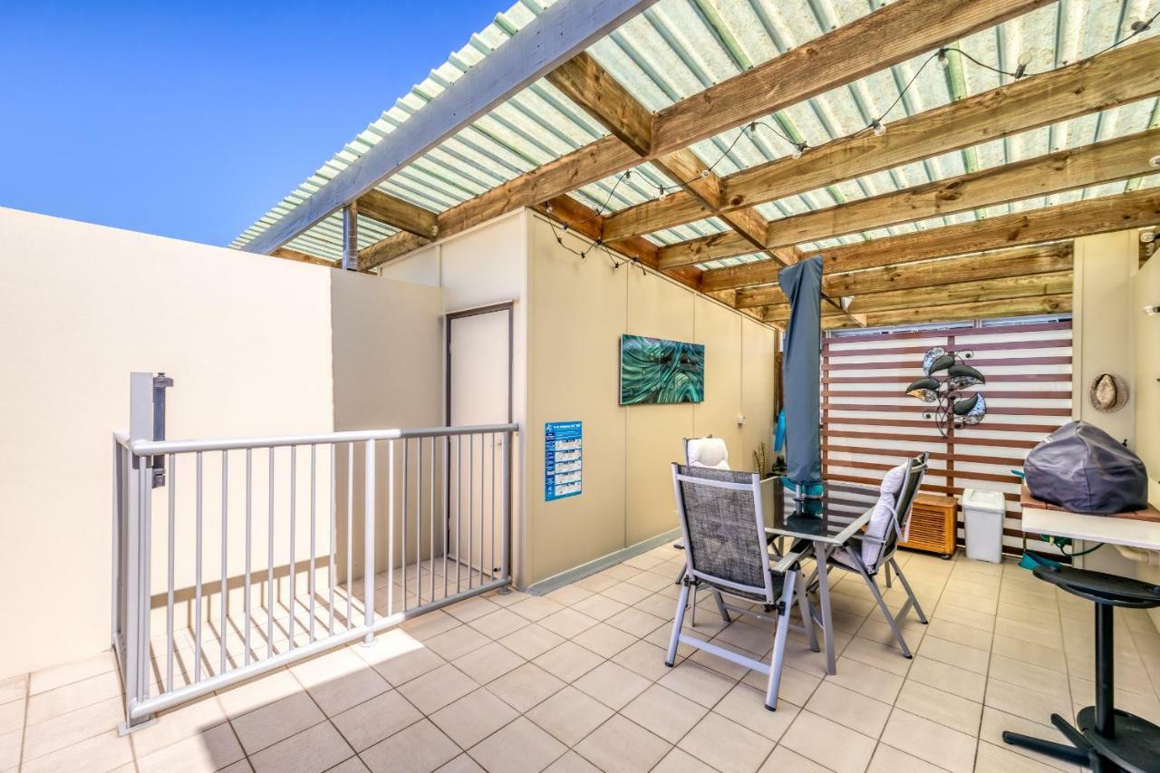 On The Beach Resort Bribie Island Woorim Eksteriør billede